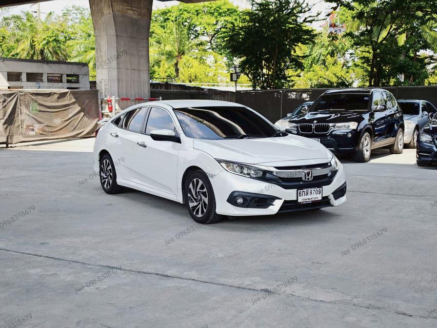 Honda Civic FC 1.8 EL ปี 2017