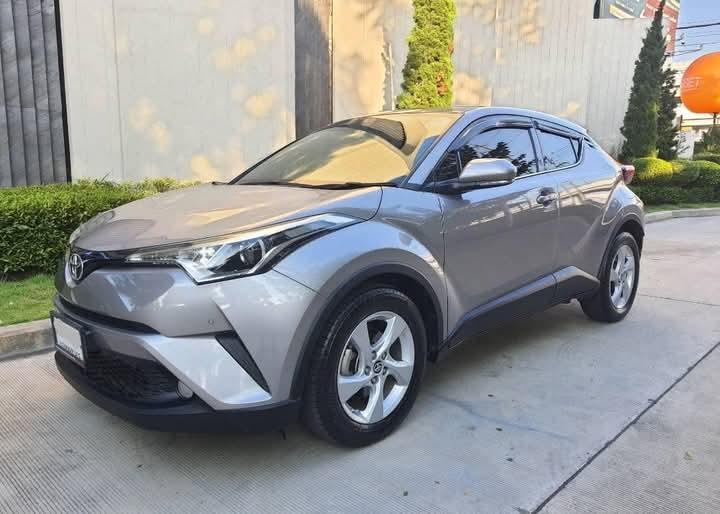 ขาย Toyota CHR 4