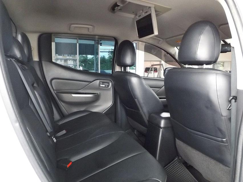 รหัสรถ KCY322 MITSUBISHI TRITON DOUBLE CAB 2.4GLS LTD PLUS AUTO ปี 2017 รูปที่ 9