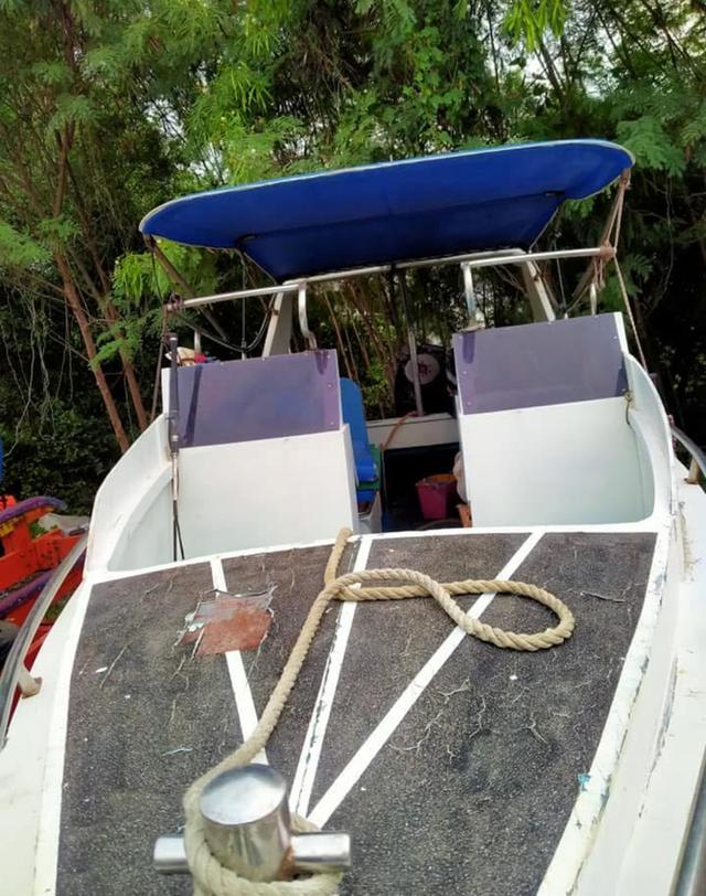 ขายเรือสปีดโบ๊ท Yamaha 200 Hp 4