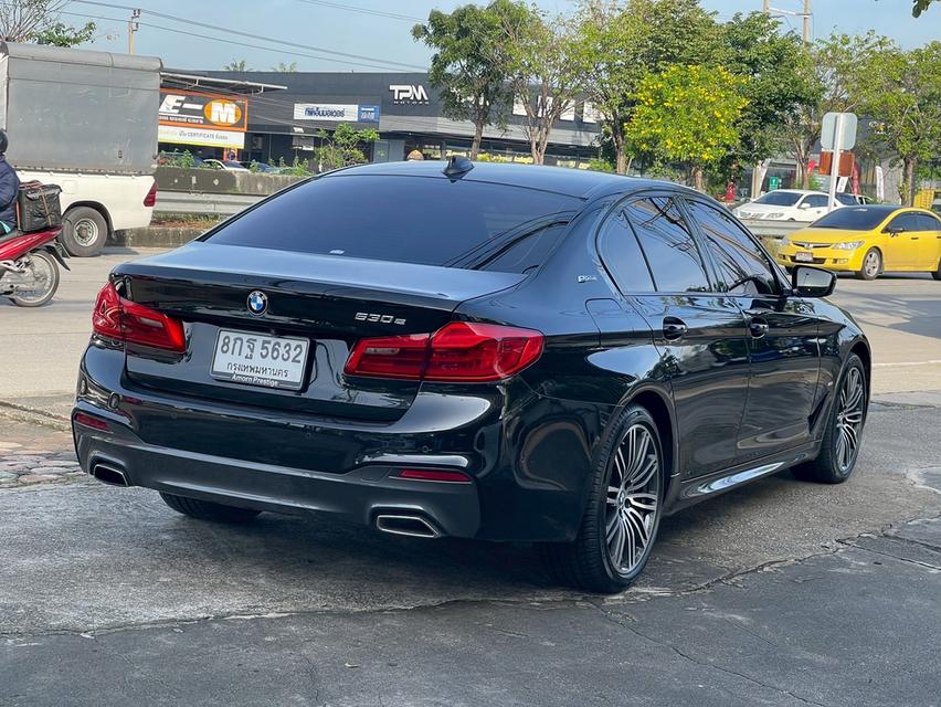 รหัสรถ KPV5632 2019 BMW 530e M-Sport