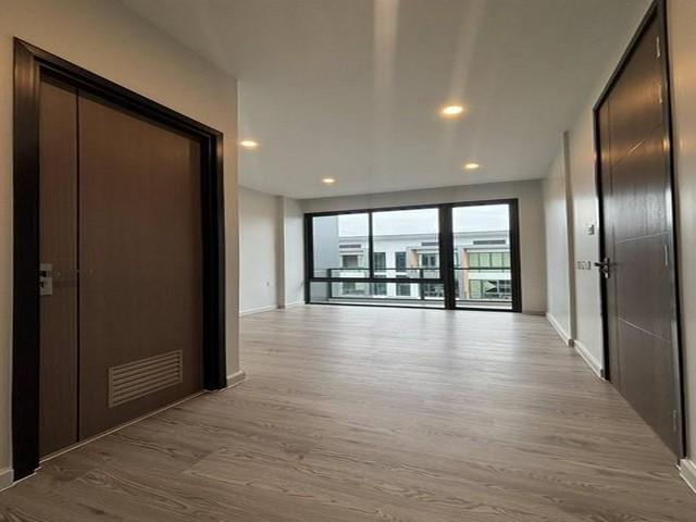 PB5995 ขาย โฮมออฟฟิศ ใหม่มือ1 มีให้เลือกชมหลายยูนิต โครงการ เจ ดับบลิว พาร์ค กรุงเทพกรีฑา 11