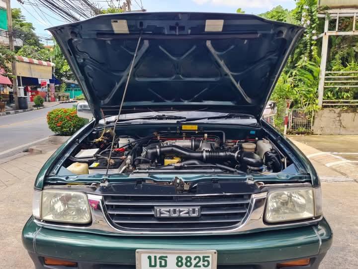 Isuzu Dragon Eyes ปี 1998 7