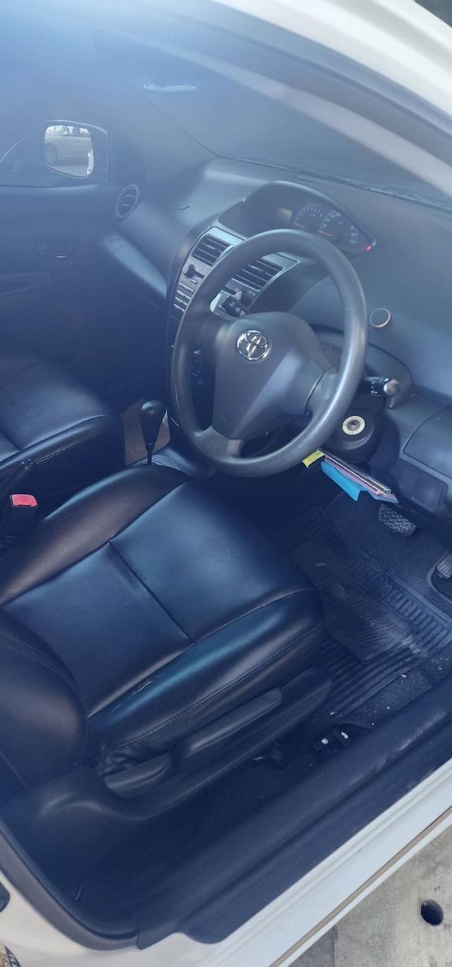 Toyota vios ปี 2010 รุ่น J มี ABS