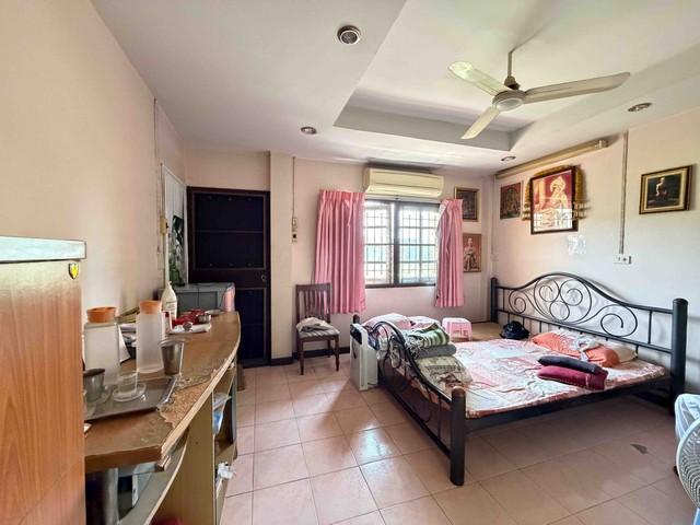 ขาย ทาวน์โฮม 3 ชั้น ฐิติพร พัฒนาการ 29 ใกล้สนามบินสุวรรณภมิ เหมาะออฟฟิศ แขวงสวนหลวง เขตสวนหลวง,กรุงเทพมหานคร 6