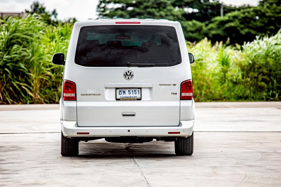VOLKSWAGEN CARAVELLE 2.0 TDI ดีเซล ปี 2012 สีเทา มือเดียวป้ายแดง 6