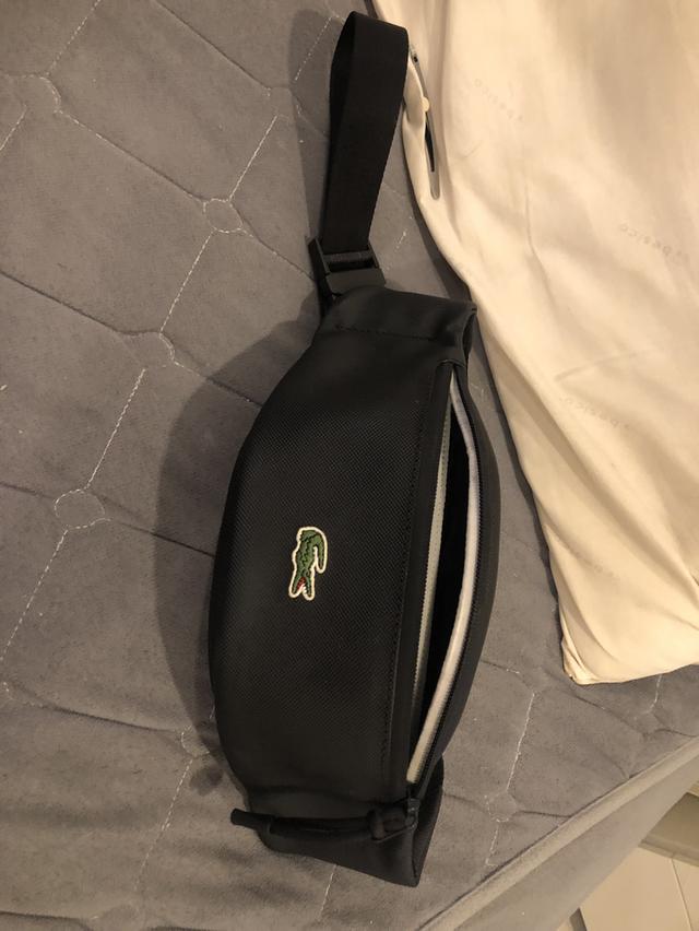 กระเป๋าคาด