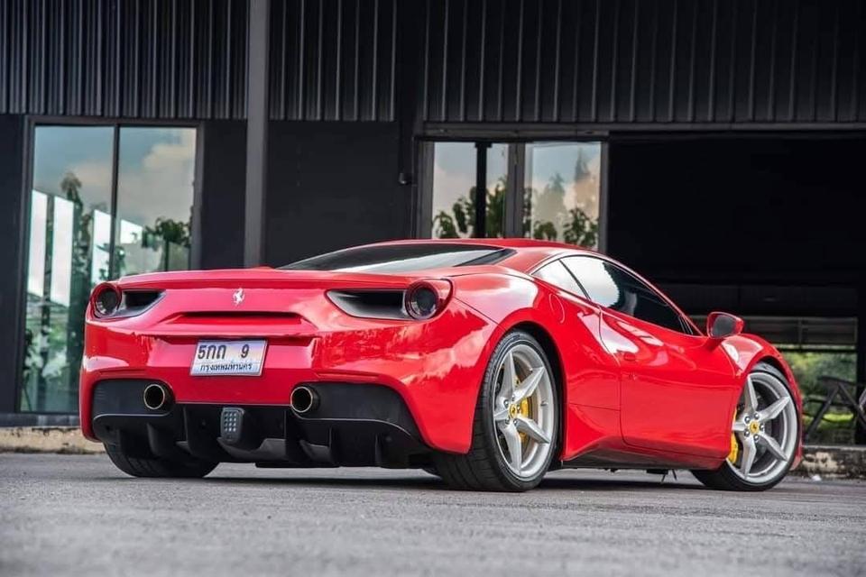 Ferrari 488 GTB ขายรถมือสอง ปี 2016 3