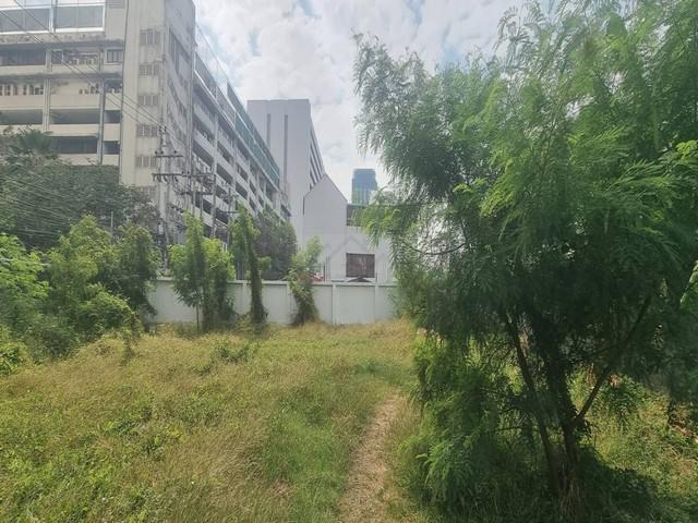 ให้เช่าที่ดิน 540 ตรว. ซอยลาดพร้าว 15 (หลังศาลรัชดา) ใกล้ MRT ลาดพร้าว เหมาะทำหลายธุรกิจ **รับสัญญายาวได้ 2