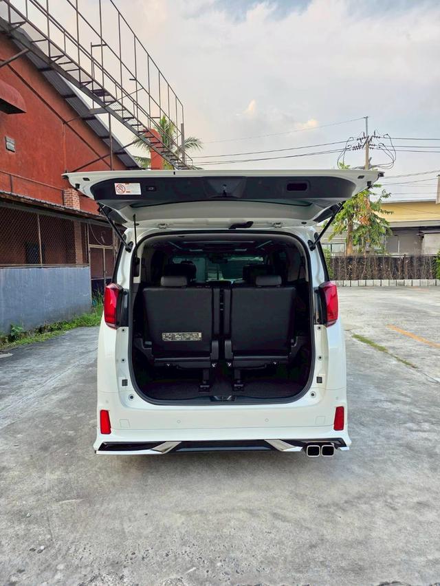 Toyota ALPHARD 2.5SC PACKAGE สีขาว ปี 2024 ไมล์ 17,000 กม. รูปที่ 7