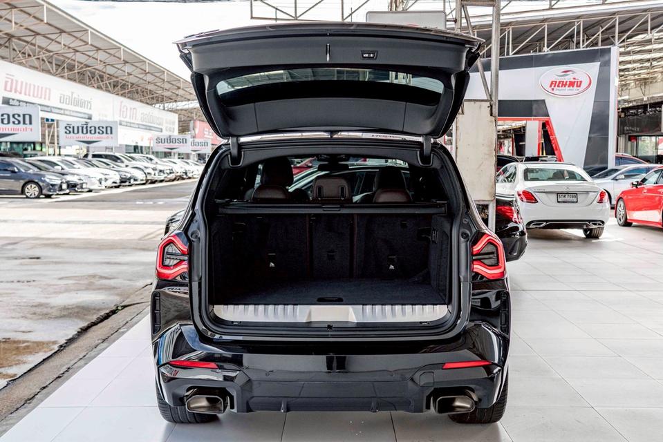 รหัสรถ NP970 รุ่นรถ : BMW X3 XDRIVE30e M SPORT ปีรถ : 2022 9