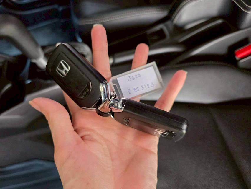 Honda Jazz 1.5RS ปีจด 2019 เข้าศูนย์ทุกระยะ 13