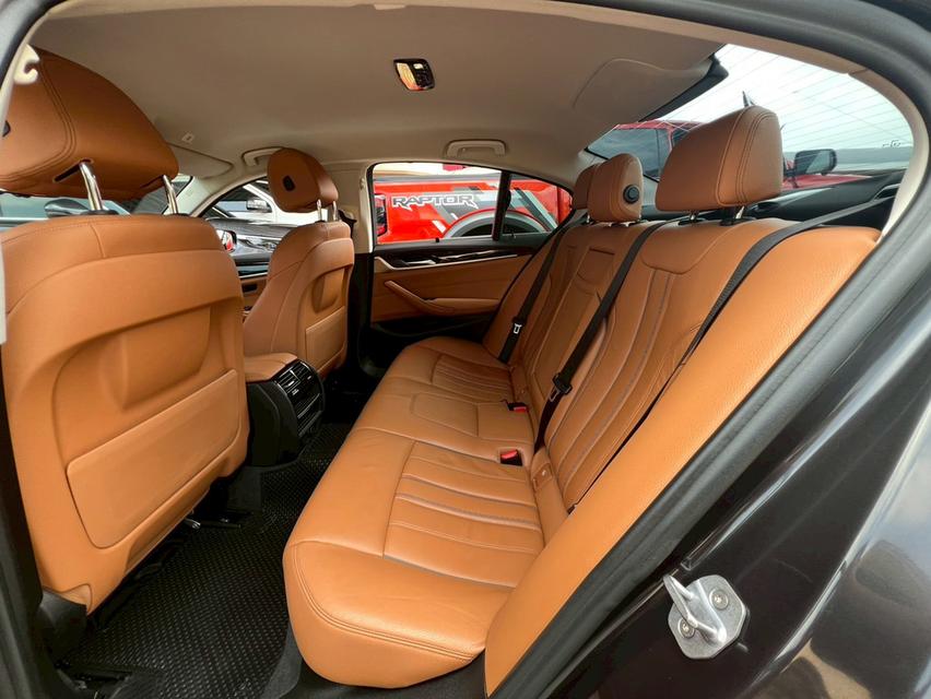 BMW SERIES 5, 530e 2.0 ELITE ปี 2019 โฉม G30 ปี17-24 สีเทา Plug-in Hybrid รูปที่ 10