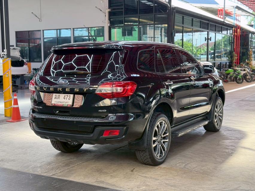 รถครอบครัวดุดันไม่เกรงใจใคร ออพชั่นจัดเต็ม FORD EVEREST 3.2 TITANIUM+ 4WD ปี2016 ตัวท็อปสุดของรุ่น