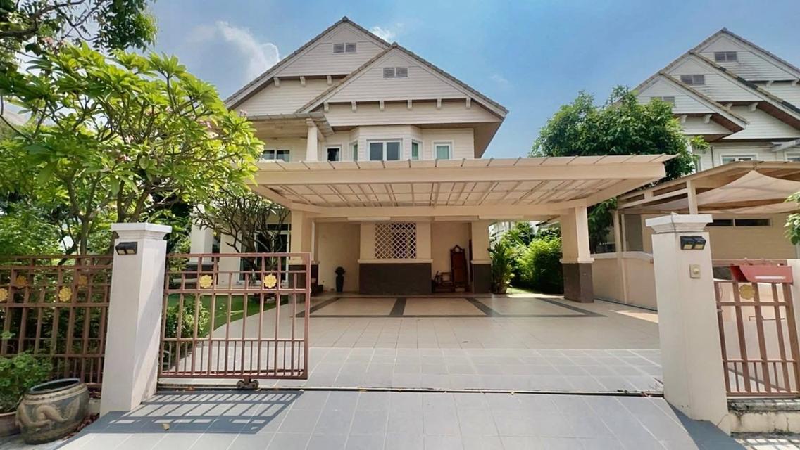 luxury house for Sale โครงการหมู่บ้านพัฒนาการ 1
