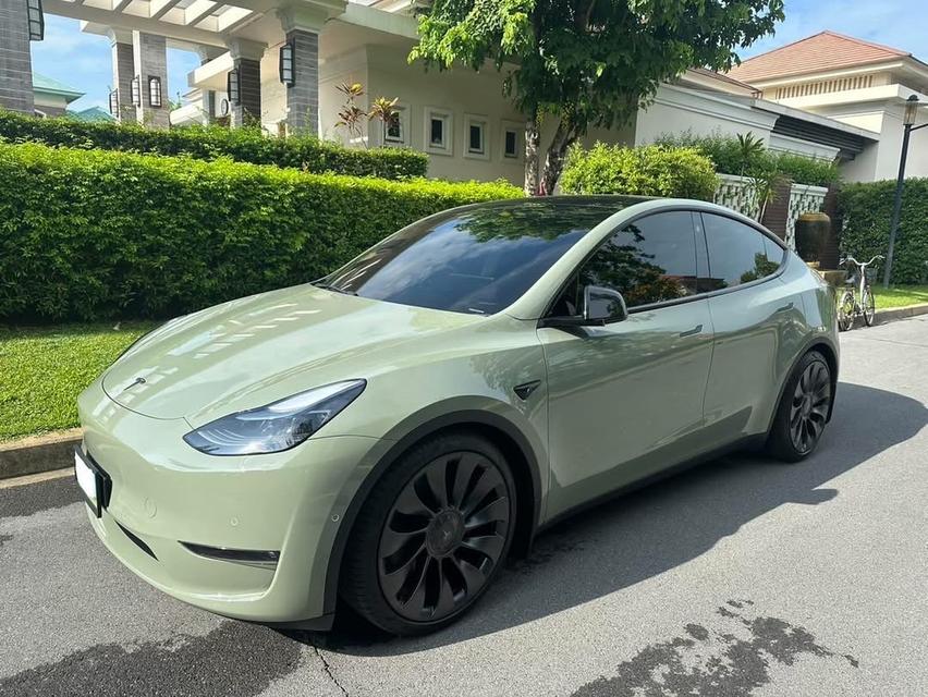 Tesla Model Y Performance ปี 2023 มีเล่มพร้อมโอน 2