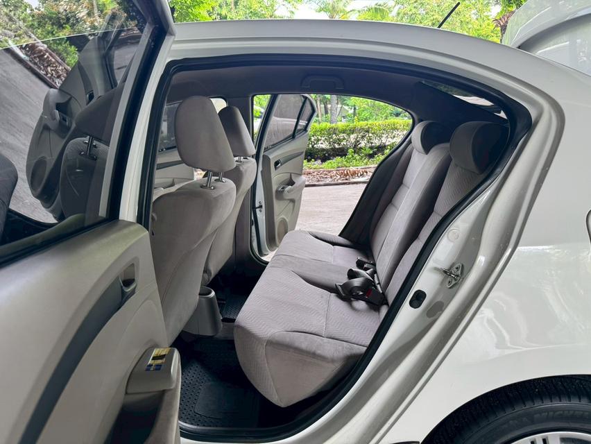 Honda City 1.5 CNG Year 2013 12
