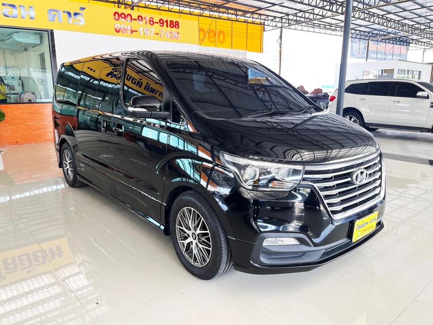 Hyundai Grand Starex 2.5 VIP (ปี 2019) Wagon AT รถสวย สภาพดี ราคาถูก ไมล์น้อย ฟรีดาวน์ รถตู้ 7 ที่นั่ง VIP 3
