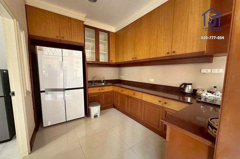 ขายบ้านเดี่ยว 2 ชั้น หมู่บ้านพัฒนาการ 100.04 ตารางวา หลังมุม ซอยพัฒนาการ 30  ใกล้ทางด่วนและรถไฟฟ้า 13