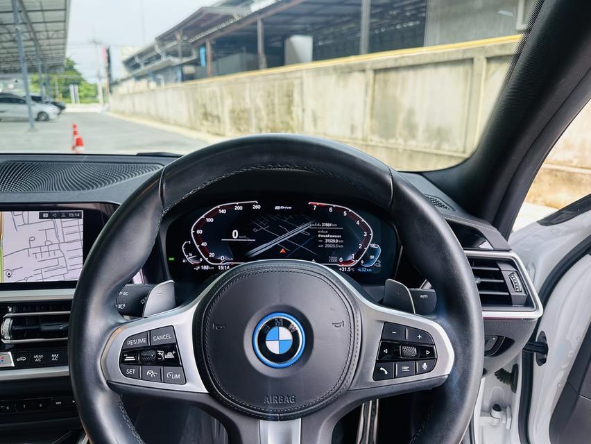 รหัสรถ TBM2929 🎖️2023 BMW 330e M Sport Plug-in Hybrid โฉม G20🎖️ 17