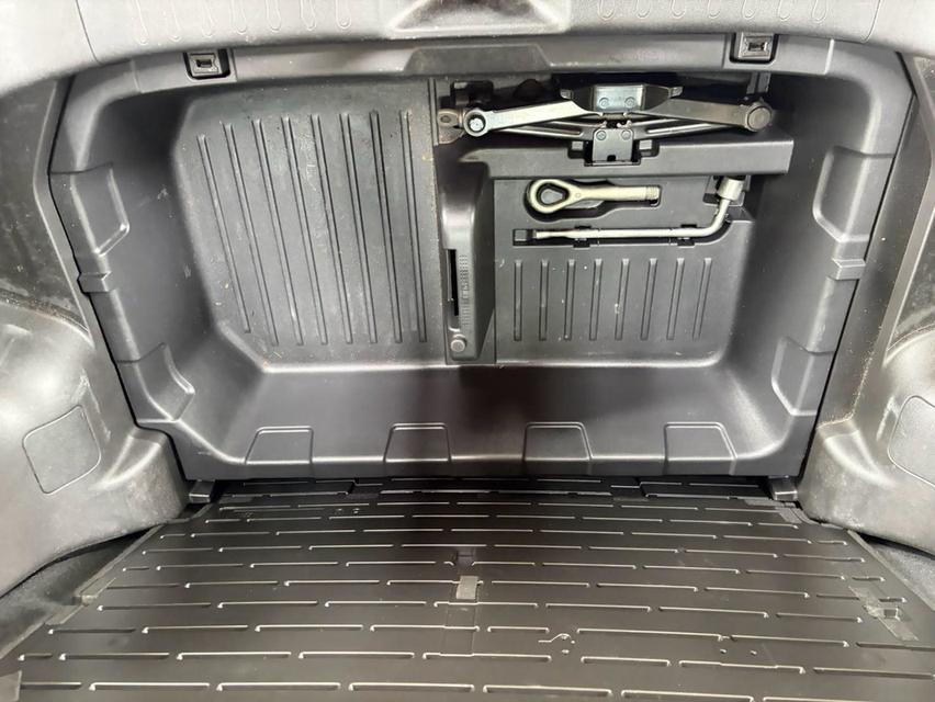 ð 2014 Nissan JUKE 1.6 E AT āļĢāļđāļāļāļĩāđ 20