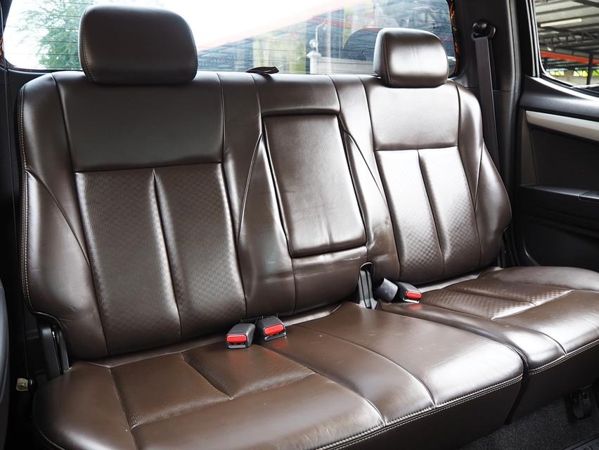 ISUZU D-MAX ALL NEW CAB-4 HI-LANDER 3.0 VGS Z-Prestige ปี 2012 เกียร์AUTO