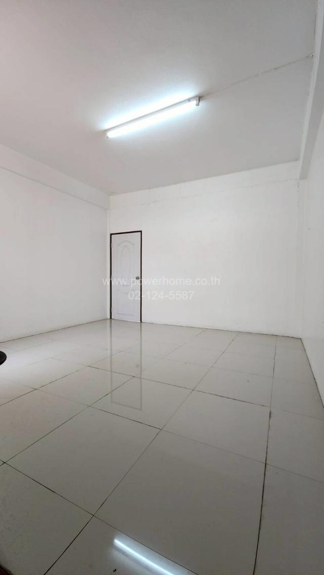 อาคารพาณิชย์ 3 คูหา 3.5 ชั้น  ตำบลหน้าเมือง อำเภอเมืองราชบุรี จังหวัดราชบุรี 13