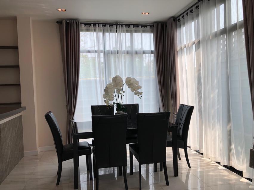 ให้เช่าบ้านเโมเดิลเดี่ยว 3 ชั้น ย่าน หนองจ๊อม สันทราย จังหวัดเชียงใหม่ ใกล้สิ่งอำนวยความสะดวกครบ 4