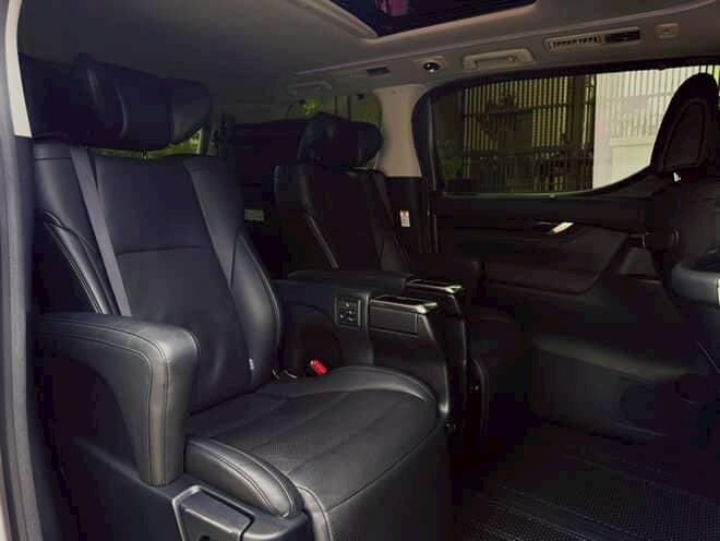 Toyota Vellfire 2.5 ZG Edition ปี 2019 10