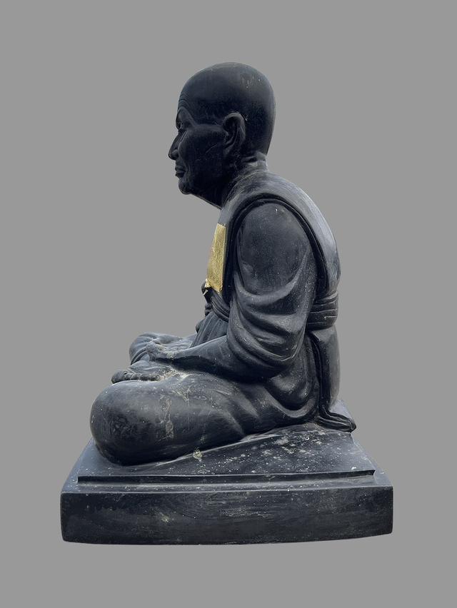 หลวงปู่ทวดวัดช้างให้ ปี50 หน้าตัก9นิ้ว เนื้อทองเหลือง