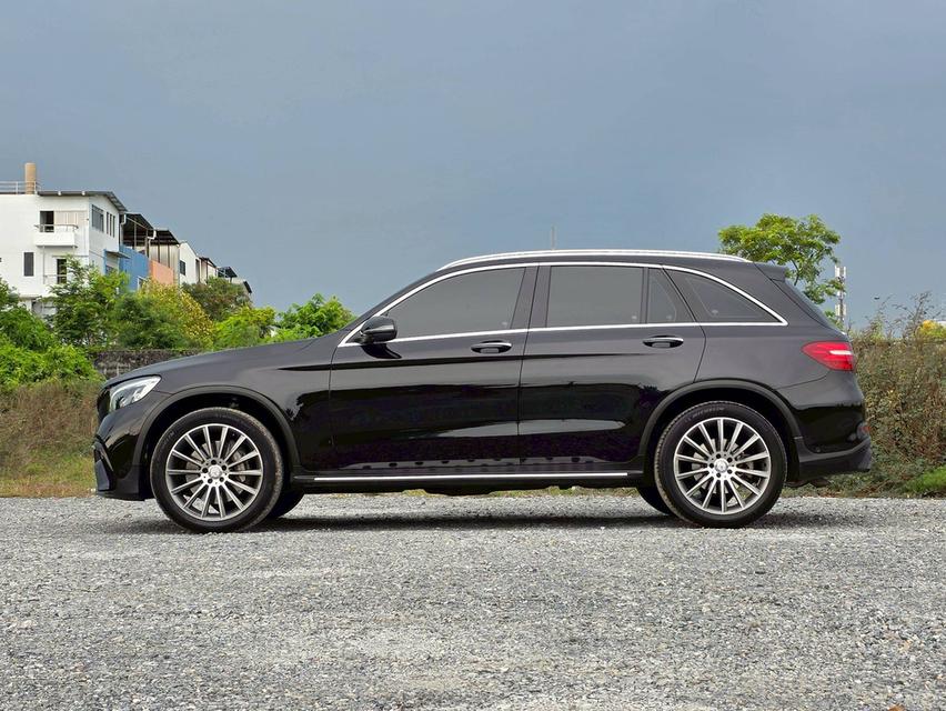 รหัสรถ NC7997 BENZ GLC250d AMG Dynamic 4MATIC (W253) " ใส่ชุดแต่ง GLC43 AMG "