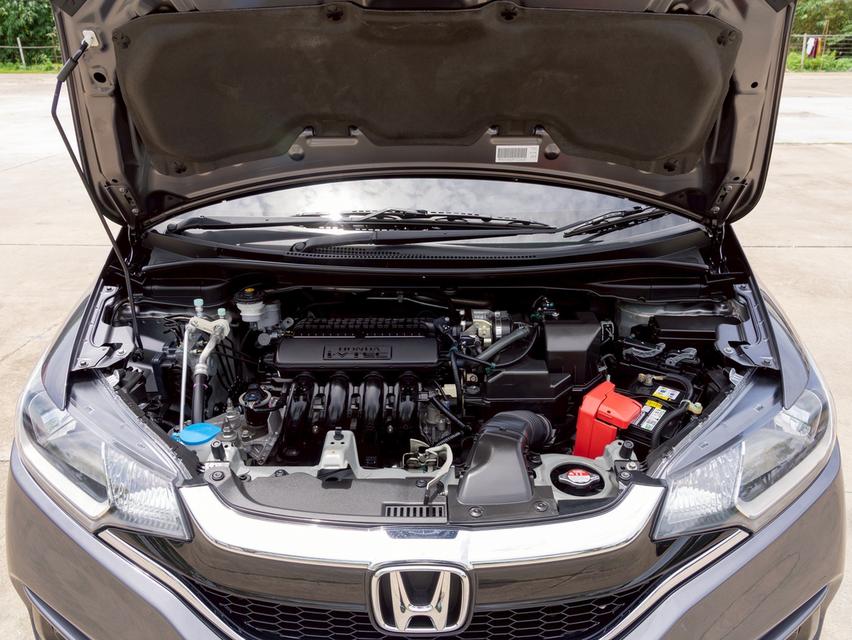 รหัสรถ 12AT5909 #HONDA JAZZ 1.5 V(AS) | ปีจด : 2018 19