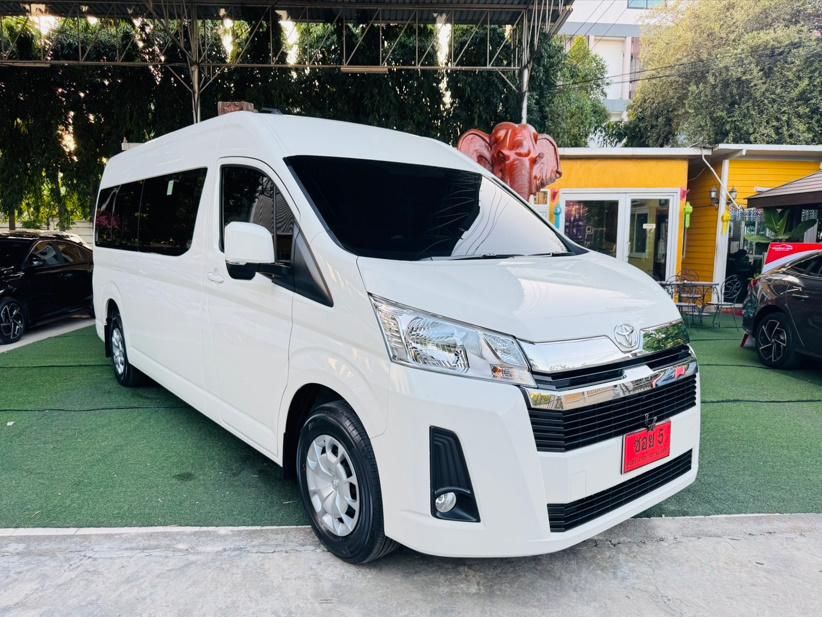 2025 Toyota Commuter 2.8 Van AT 4