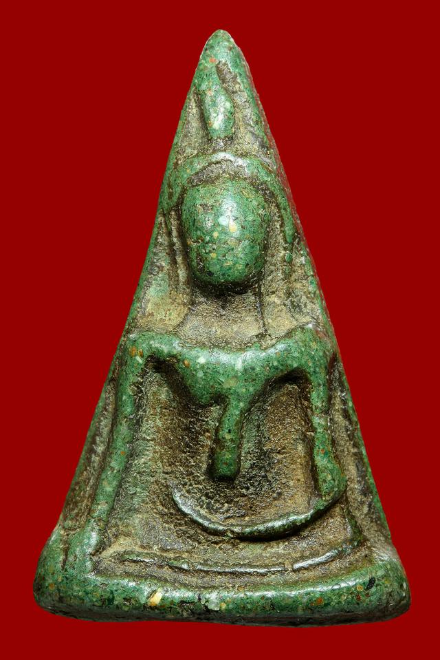 นางพญาเนื้อเขียว เปิดให้บูชาจ้า