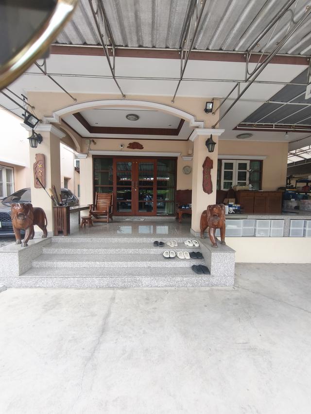 บ้านพร้อมที่ดิน266ตรว ซ.ลาดพร้าว62 กทม 2