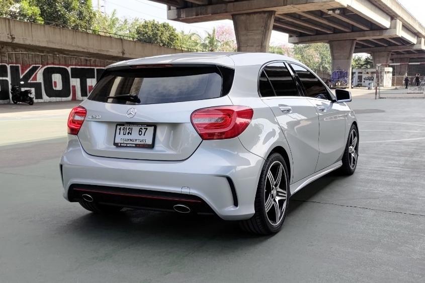 Mercedes-Benz A250 2.0 Sport AMG W176 AT ปี 2015 2