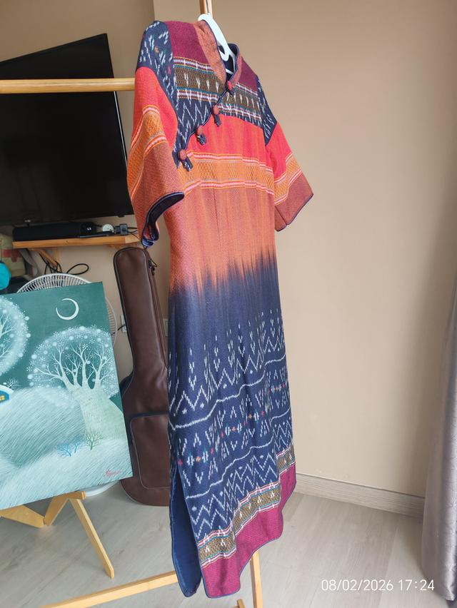 ชุดกี่เพ้า​ผ้าไทย​ หมักโคลน รูปที่ 3