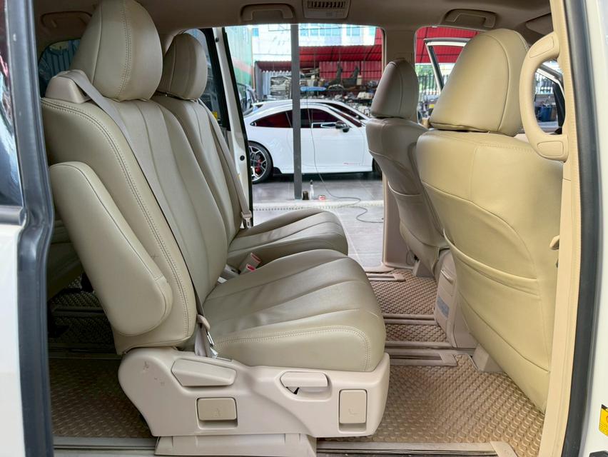 Toyota ESTIMA 2.4 G ปี 2012 15