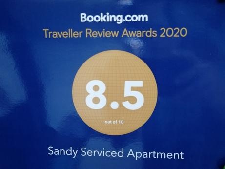 Sandy serviced apartment  12