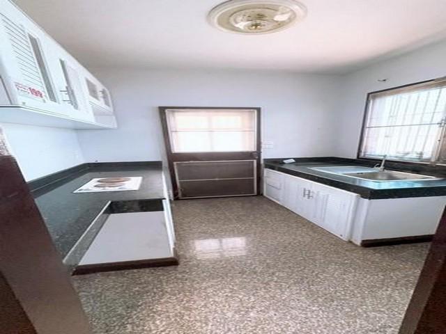 PB5859ขายบ้าน ซอยประดิษฐ์มนูญธรรม 15 บ้านนอกโครงการ ทำเลดีมากๆ อยู่หลังเซ็นทรัลอีสต์วิลล์ 7