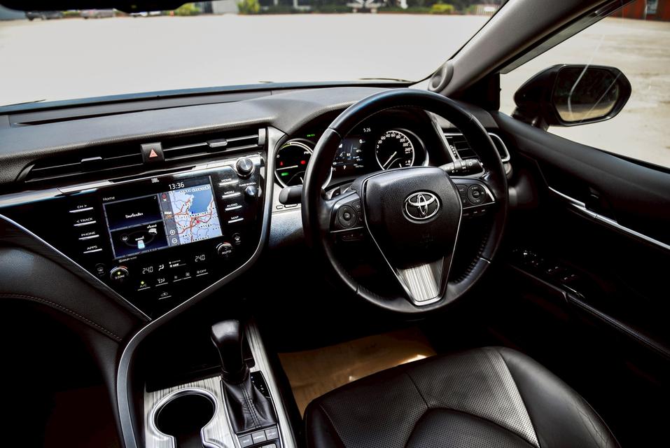 รหัสรถ CBL5887 TOYOTA CAMRY 2.5 HV Premium AT 2019 13