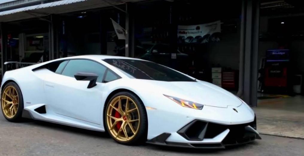 ปล่อยขาย Lamborghini Huracan LP 610-4 3