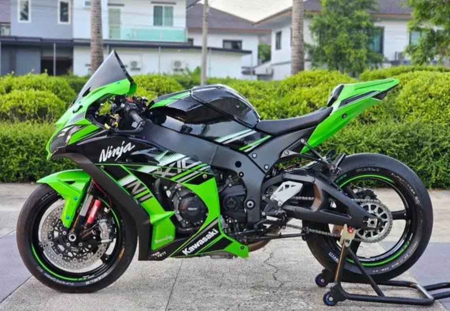 ส่งต่อ Kawasaki Ninja ZX10R ราคาพิเศษ 2