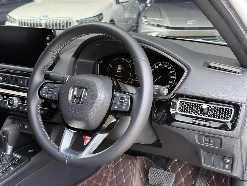 2025 HONDA CIVIC, 2.0 e:HEV EL+โฉม FE ปี21-ปัจจุบัน สีขาว รูปที่ 6