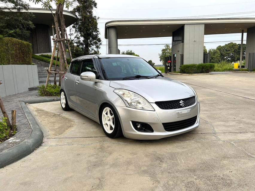ปล่อยดาวน์ 20,000 เปลี่ยนสัญญา Suzuki Swift GLX1.2 2016