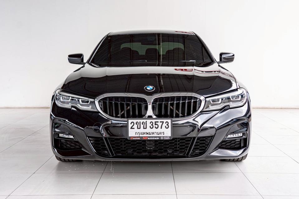 รหัสรถ NP3573 BMW 320d M SPORTปีรถ : 2021 รูปที่ 3