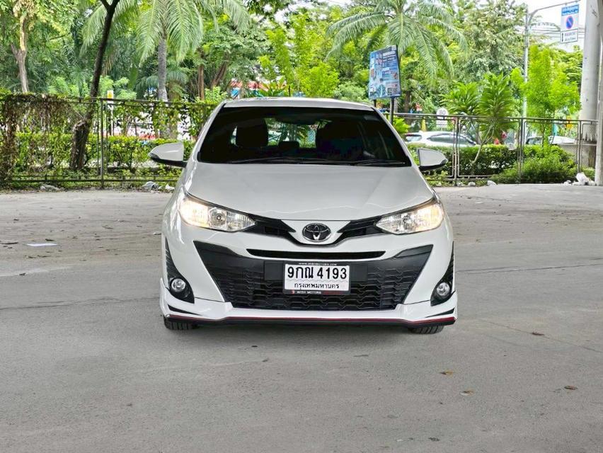 Toyota Yaris 1.2E ปี19 2