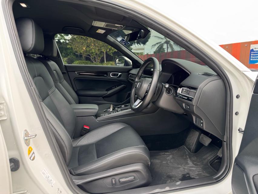 HONDA CIVIC FE 2.0 e:HEV EL+ ปี 2025 รูปที่ 15