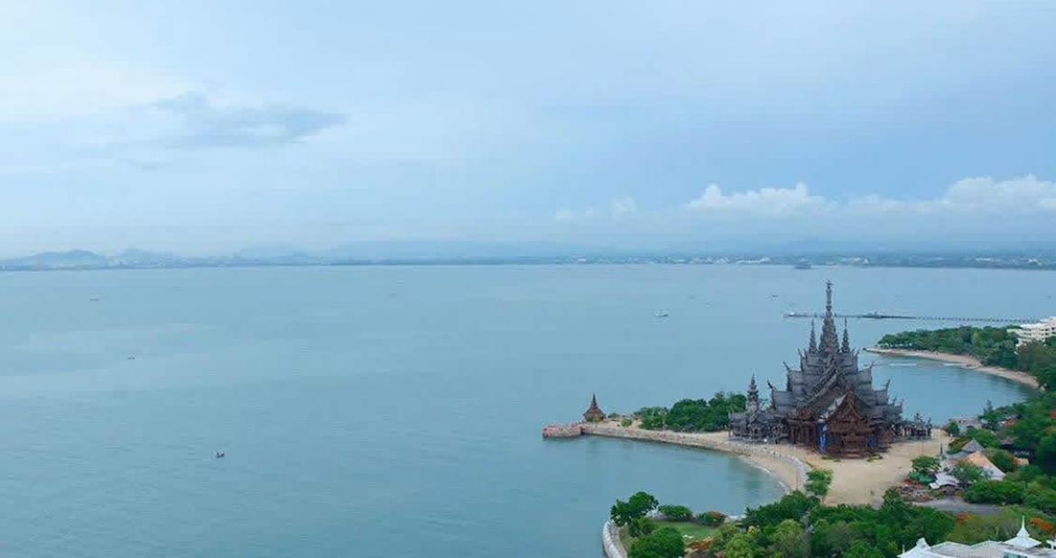 The Palm Wongamat Pattaya 9