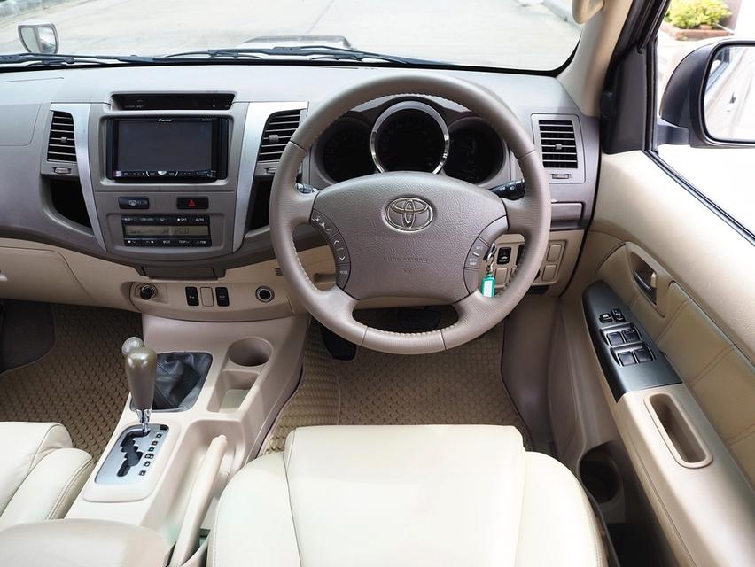 TOYOTA FORTUNER 3.0 V 4WD ปี 2006 เกียร์AUTO สภาพป้ายแดง 8